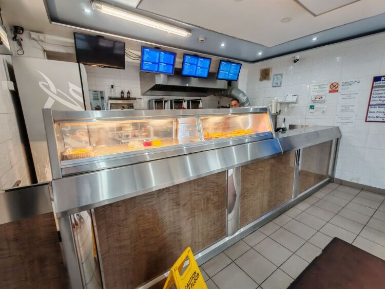 Fish & Chip and Kebab Takeaway with Accommodation – Bilston, West Midlands