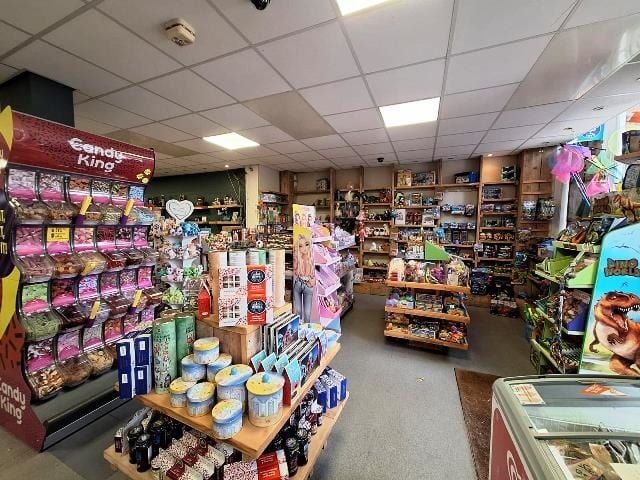Post Office with Premises Licence Offering Quality Gifts, Cards, Toys, Confectionery, And Beach Wear for Sale Photo 2