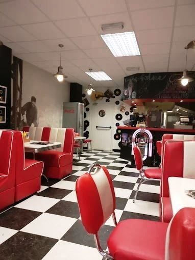 Licenced American Diner for Sale