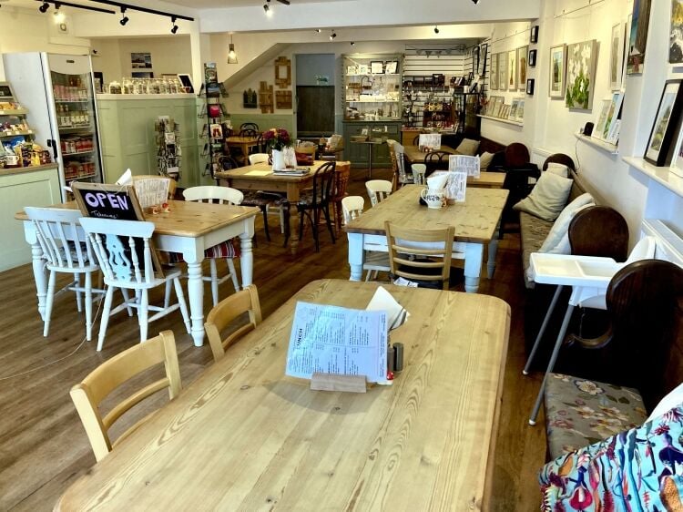 DAYTIME CAFÉ/COFFEE SHOP Photo 2