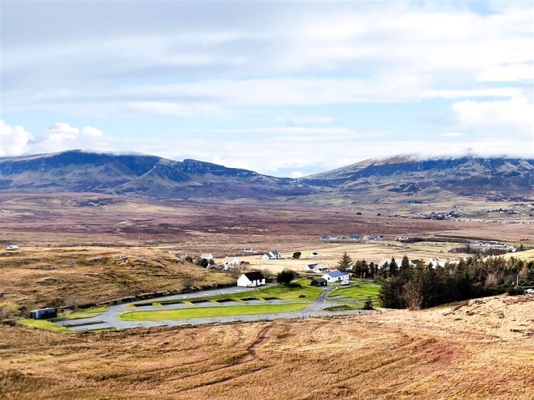 Staffin Caravan & Camping Site with Self-Catering Accommodation Photo 2