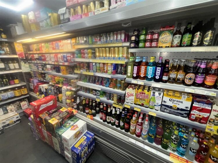 Off License & Convenience For Sale in Scunthorpe