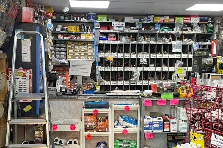 Plumbing Suppliers In Greater Manchester Photo 3