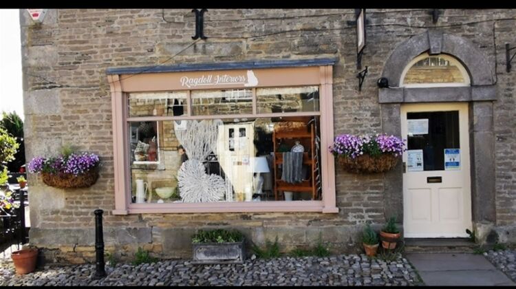 INTERIOR DESIGN ACCESSORIES & GIFTS EMPORIUM IN  YORKSHIRE DALES TOWN CENTRE