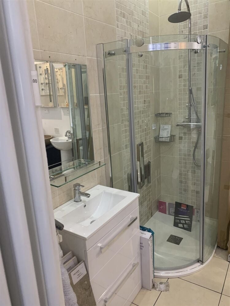 BESPOKE BATHROOM SALES & FITTING CENTRE IN EDINBURGH SUBURB Photo 3