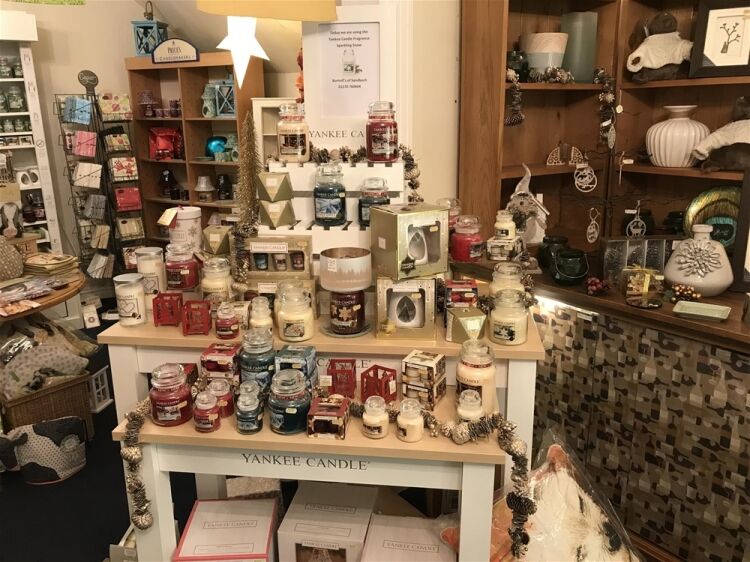 HIGH QUALITY RETAIL GIFTS & CARDS EMPORIUM IN SANDBACH TOWN CENTRE