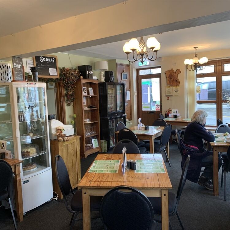 FREEHOLD TOURIST TOWN CENTRE LICENSED COFFEE SHOP WITH B&B ACCOMMODATION IN CUMBRIA