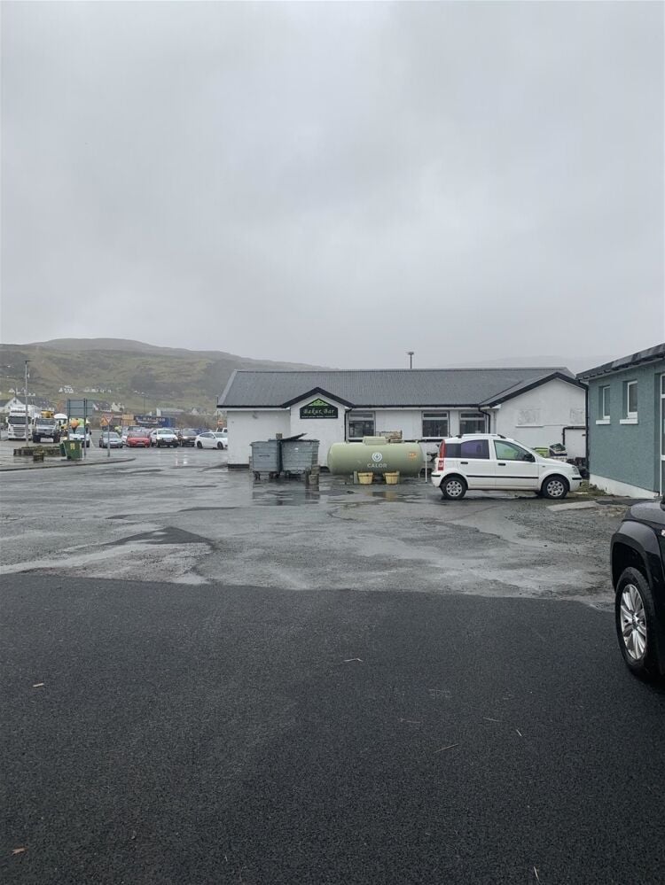 FREEHOLD SEAFRONT RESTAURANT & BAR WITH DETACHED FAMILY HOME ON THE ISLE OF SKYE