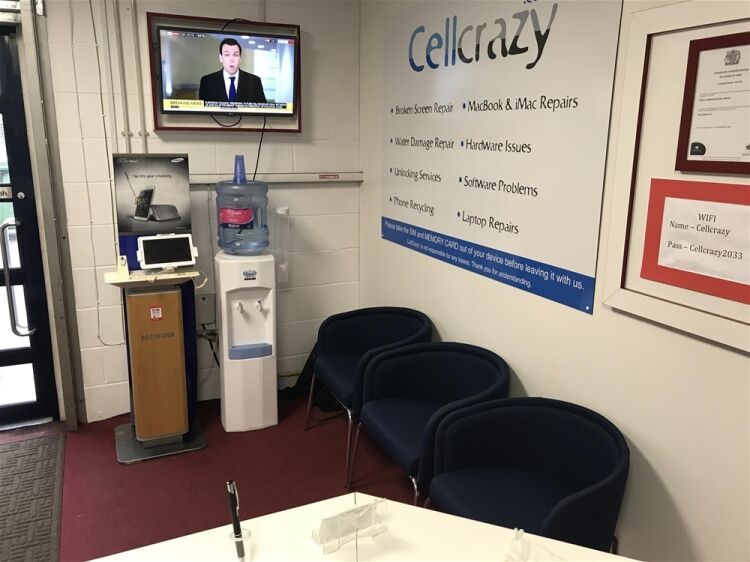 HIGHLY PROFITABLE MOBILE PHONE & TABLET REPAIRS & SALES CENTRE IN SLOUGH
