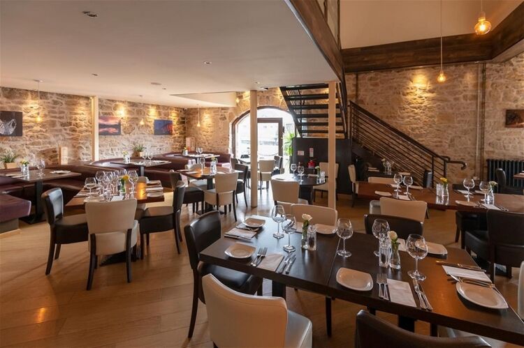STUNNING TOWN CENTRE LICENSED ITALIAN RESTAURANT IN THE CENTRAL LOWLANDS OF SCOTLAND