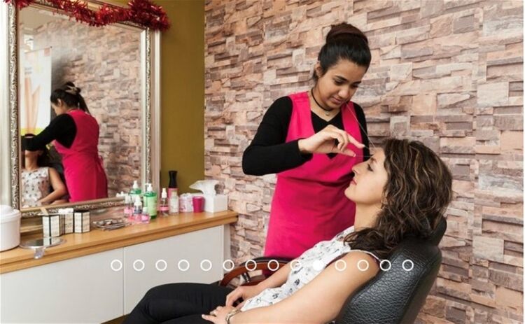 LADIES ONLY NAILS & BEAUTY SALON IN LONDON SW18 Photo 3