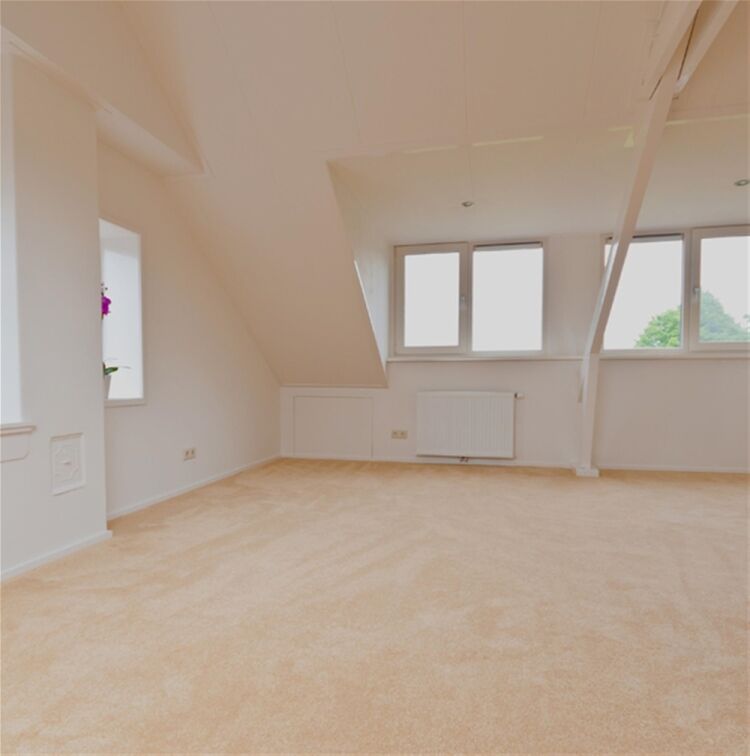 A REPUTABLE SUPPLIER AND INSTALLER OF FLOORING