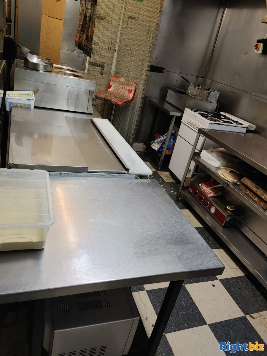 Pizza takeaway business to rent