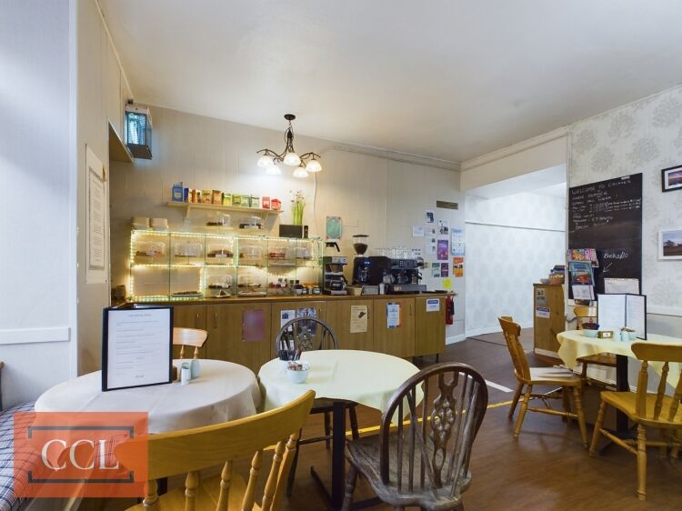 Long Established & Popular Cafe Photo 3