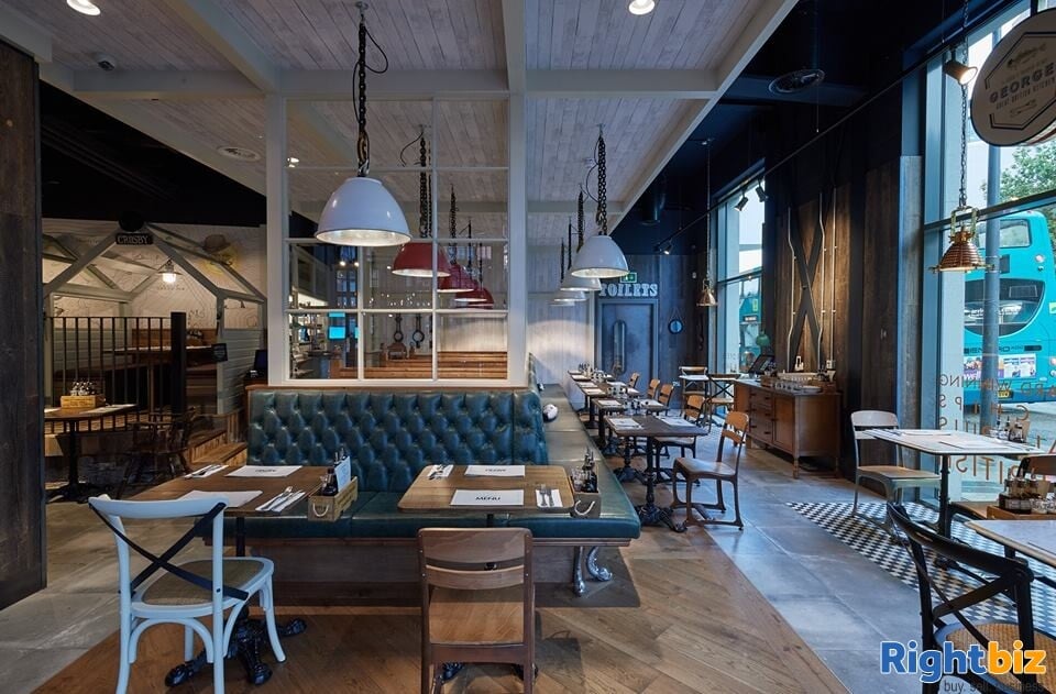 Leasehold restaurant for sale Liverpool 130 covers Photo 3