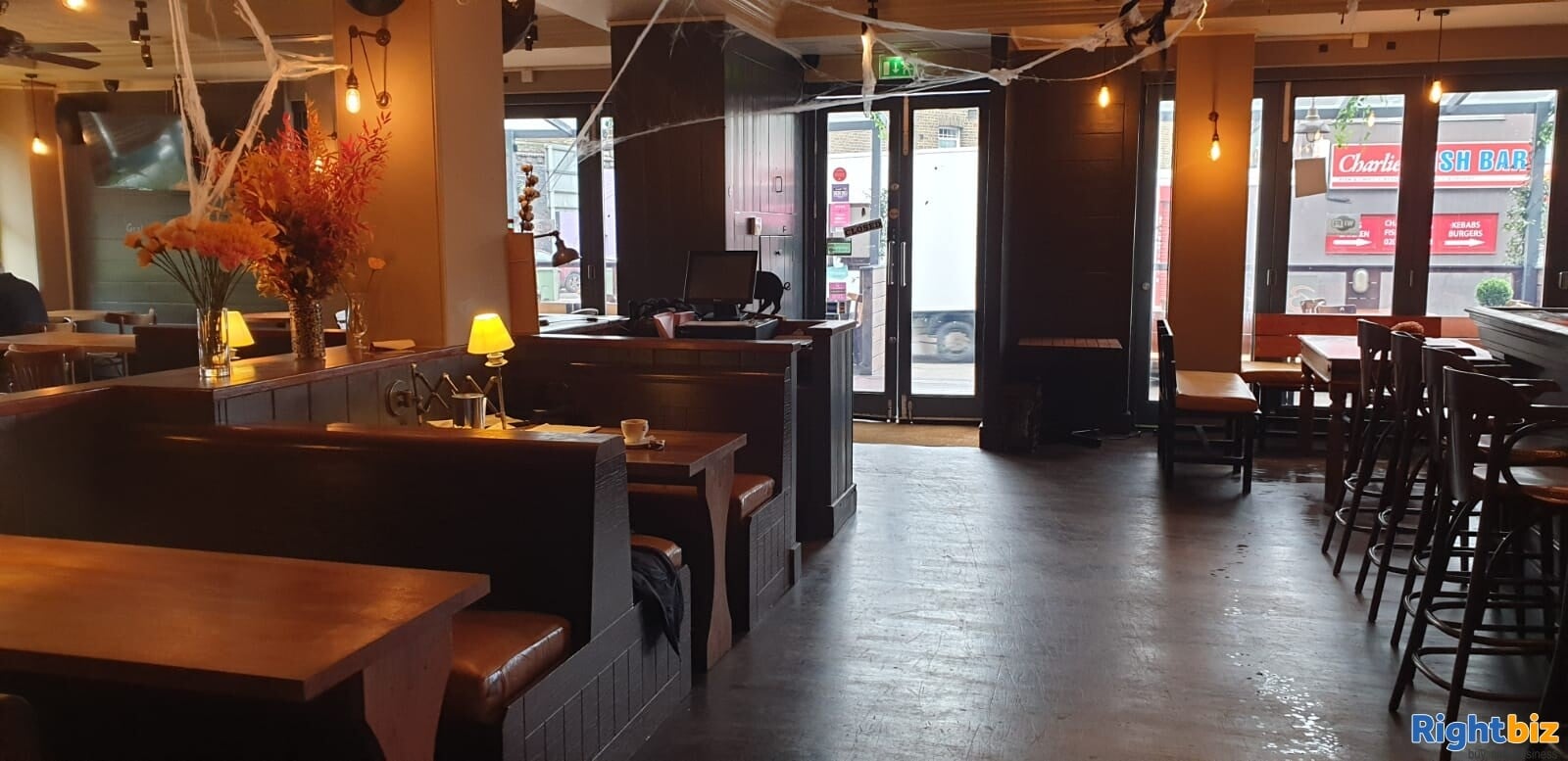 DELIGHTFULLY WARM RESTAURANT, CLAPHAM NORTH, LONDON