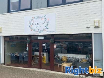 Popular hot food cafe and takeaway with excellent reputation