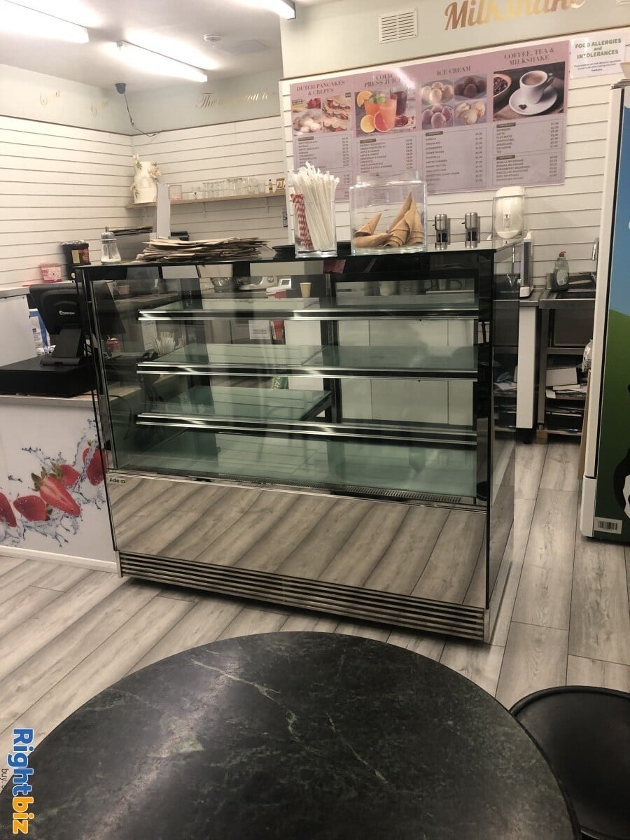 Dessert shop for sale in Dartford Photo 3