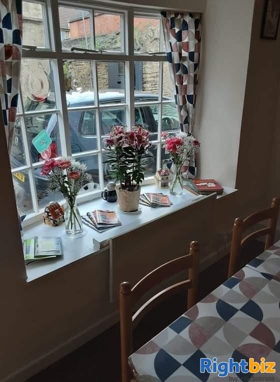 GLOUCESTERSHIRE COTSWOLDS TOWN CENTRE CAFÉ with CLASS A3 USE, Cirencester - leasehold Photo 4