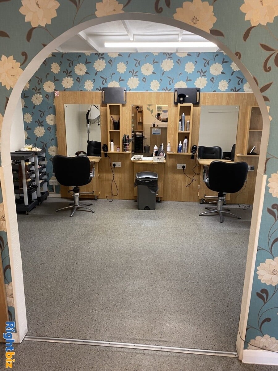 Expanding village-based salon with bags of potential just outside of Lincoln Photo 4