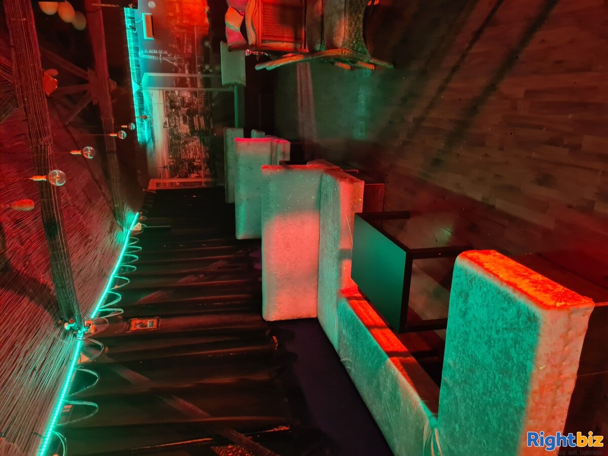 Leasehold shisha lounge for sale