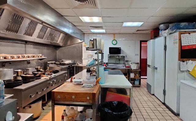 Oriental Takeaway for Sale Photo 3