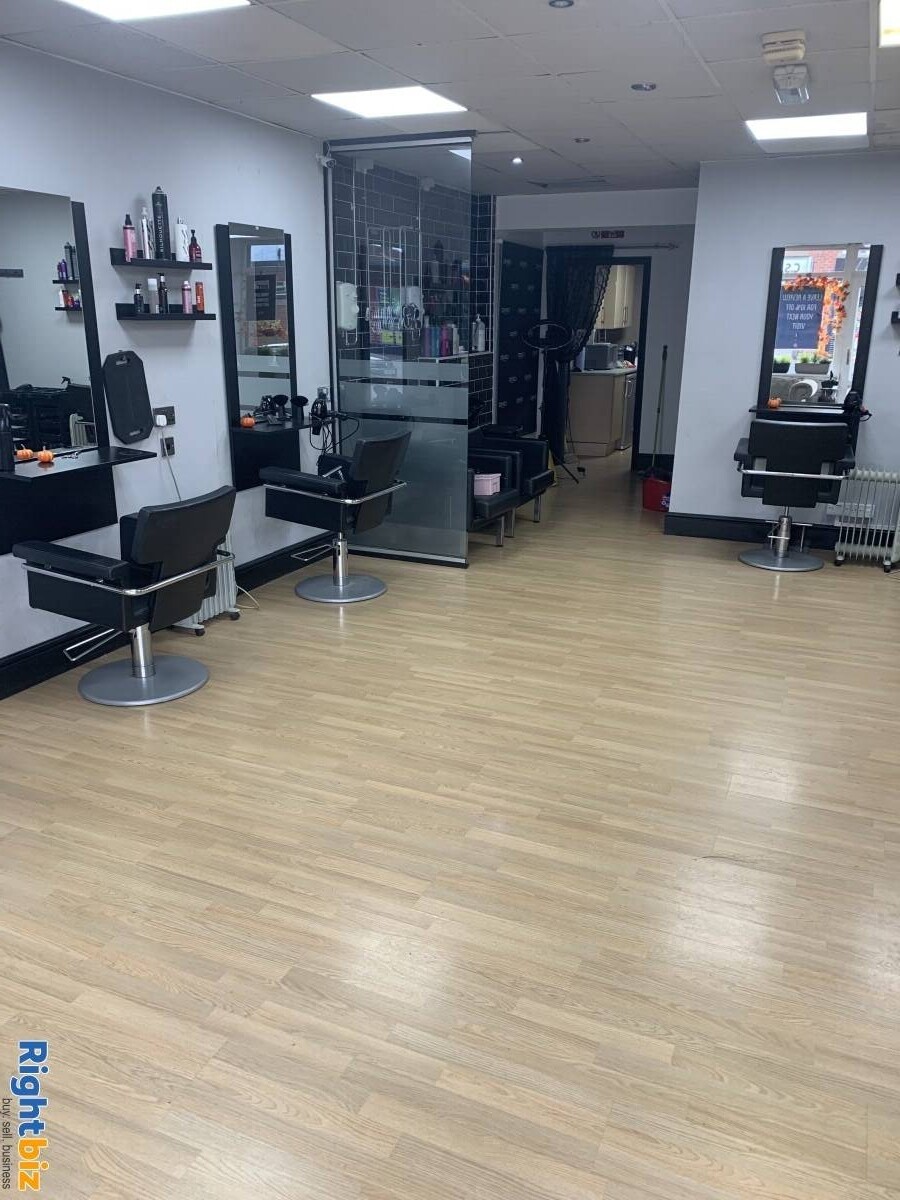 Leasehold hair and beauty salon for sale Castle Bromwich Birmingham