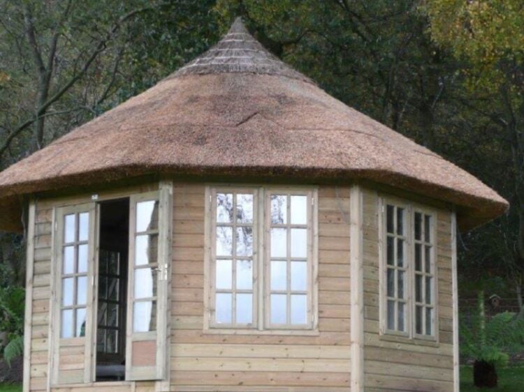 Well established Thatched Roofing Contractor for sale Photo 3