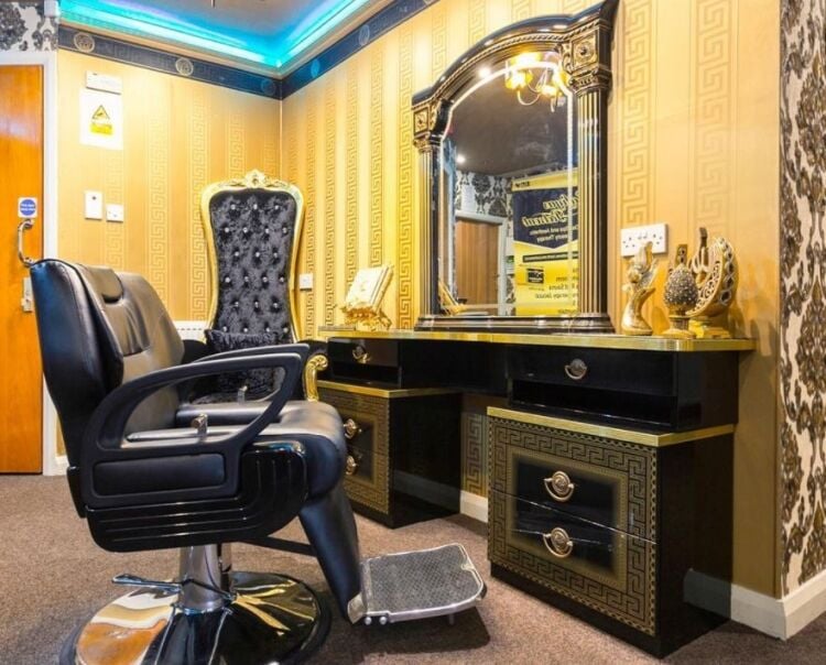 Established Luxury Day Spa - Greater Manchester Photo 3