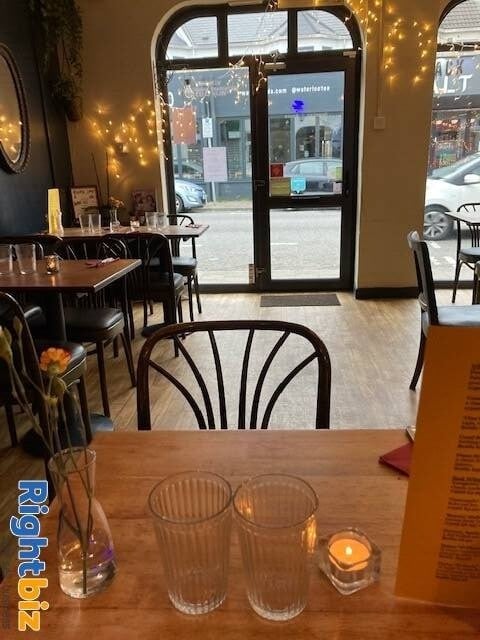 Lovely Bistro Style small restaurant (36), Whitchurch Road. Photo 3