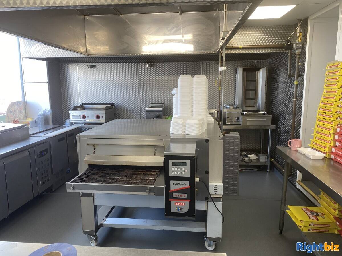 Leasehold  Pizzeria take away  in Durham