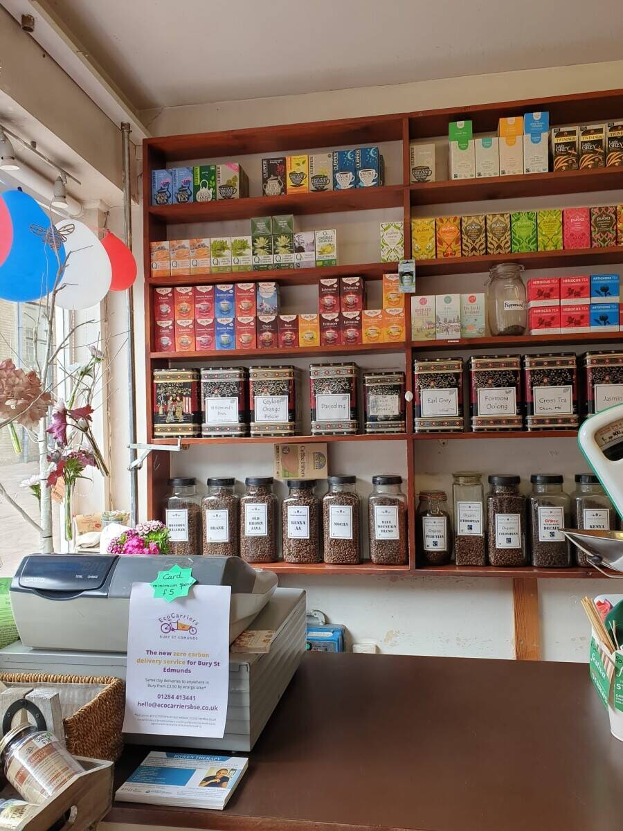 Health & food shop for sale in bury st Edmunds Photo 3