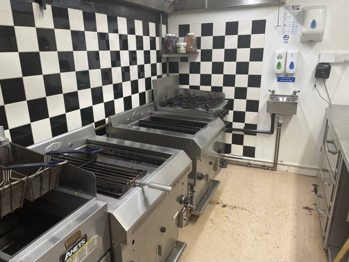 Portuguese Piri Piri Takeaway Liverpool Photo 3