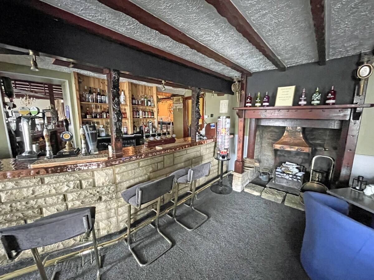 NORTH YORKSHIRE - TRADITIONAL COUNTRY PUB Photo 3