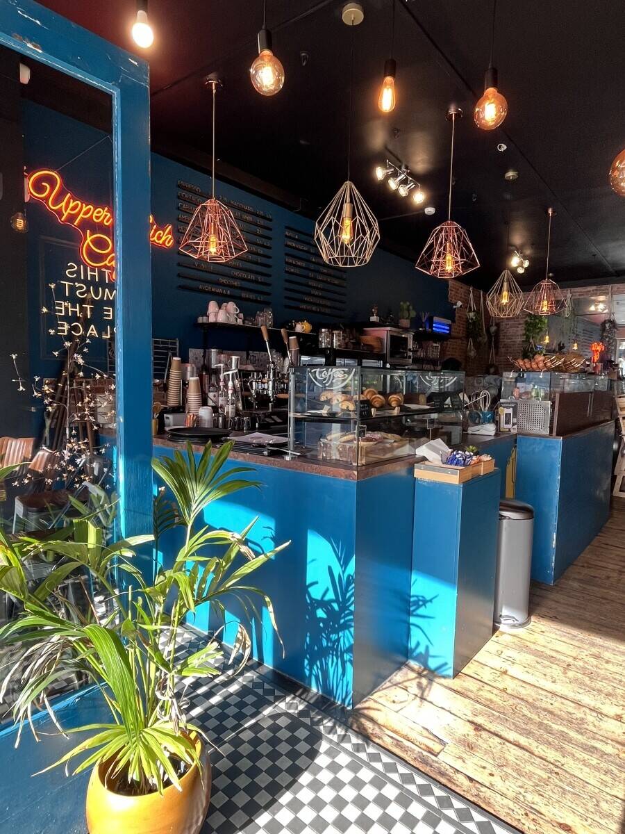 Super Fashionable Cafe on the high street with 15 years lease, 13 years remaining in East Sheen