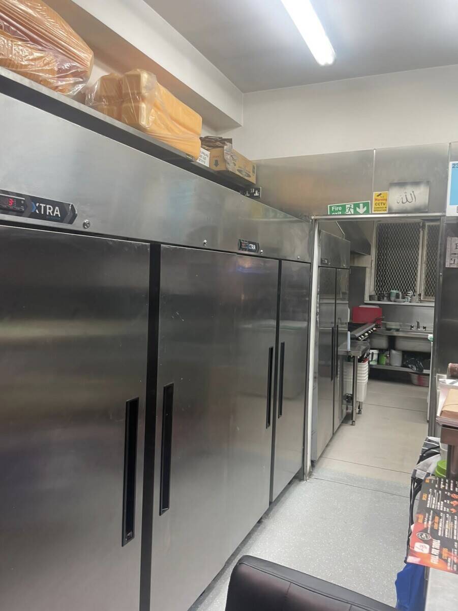 Restaurant In Greenford On BUSY Parade