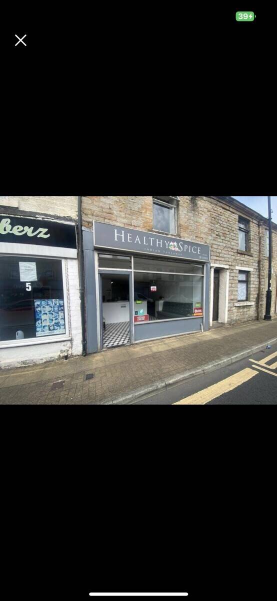 Indian takeaway in Accrington with  two bedrooms upstairs