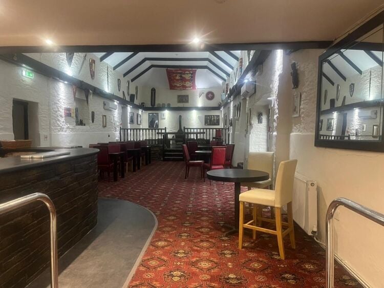 Freehold Public House/Restaurant & Inn Located In Camelford