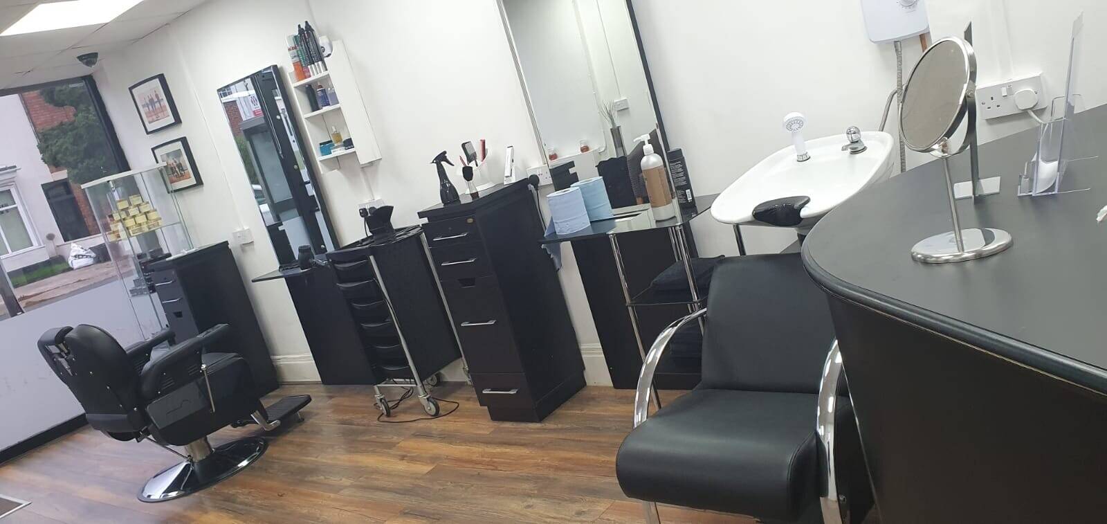 Barber Shop / Hair Salon Business For Sale Photo 3
