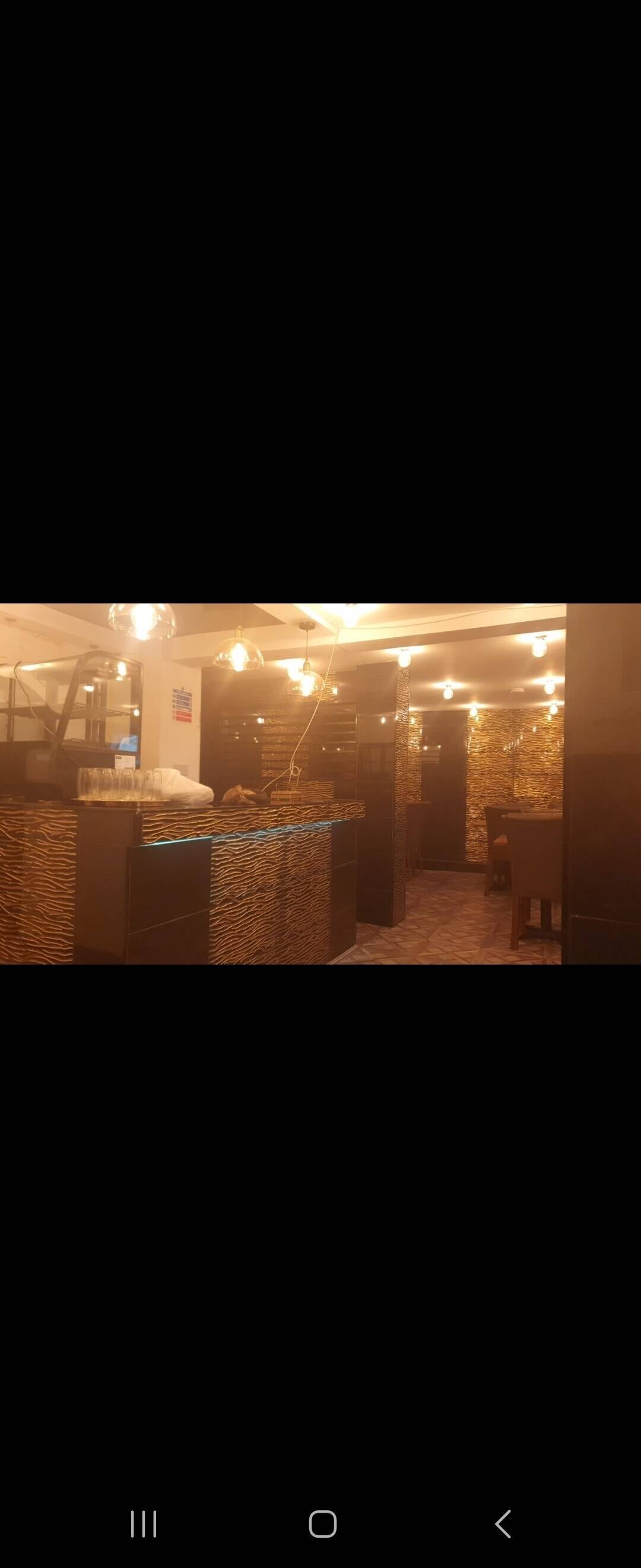 Cafè/Indian Restaurant + takeaway on 1st floor for sale  heart of Otley town centre