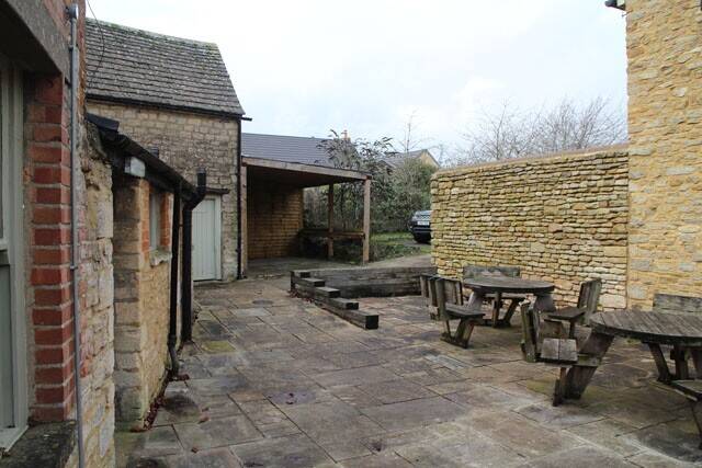 OXFORDSHIRE Photo 3
