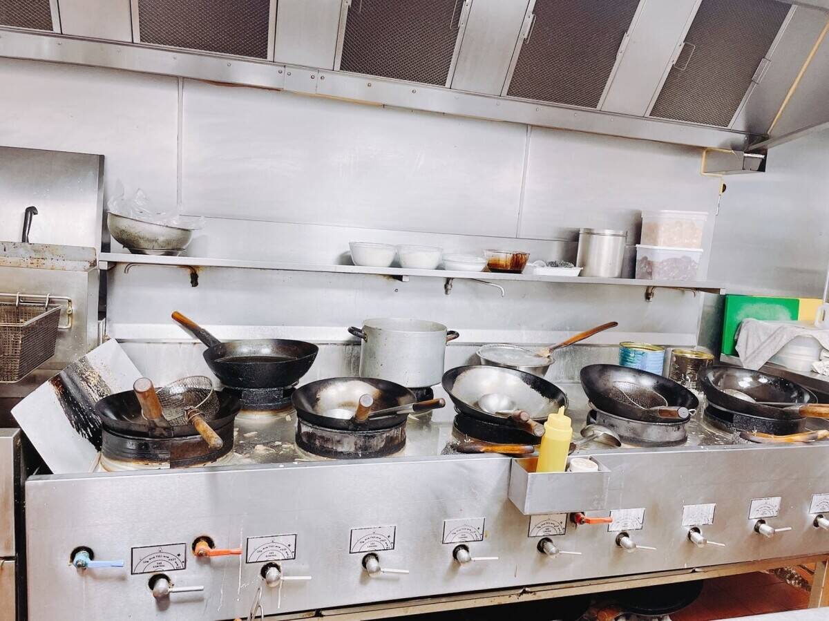 Chinese takeaway shop in Portsmouth Photo 3