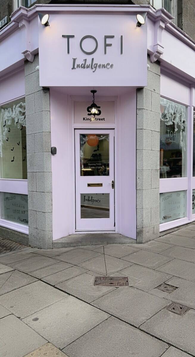Dessert & Gelato Shop business for sale