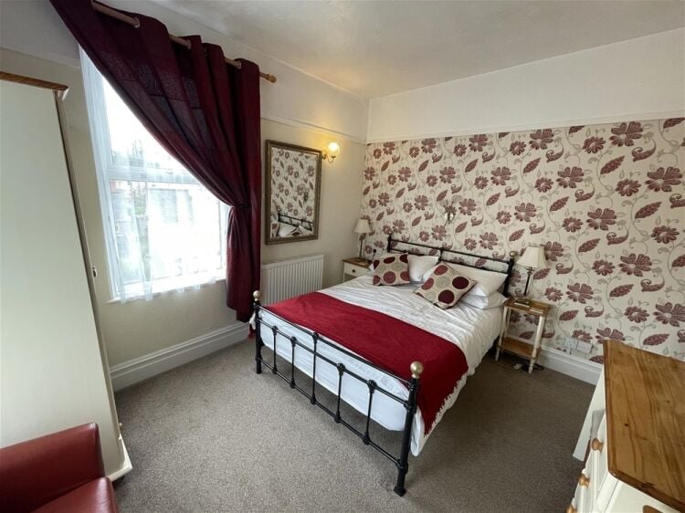 Outstanding South Devon Guest House For Sale in Paignton