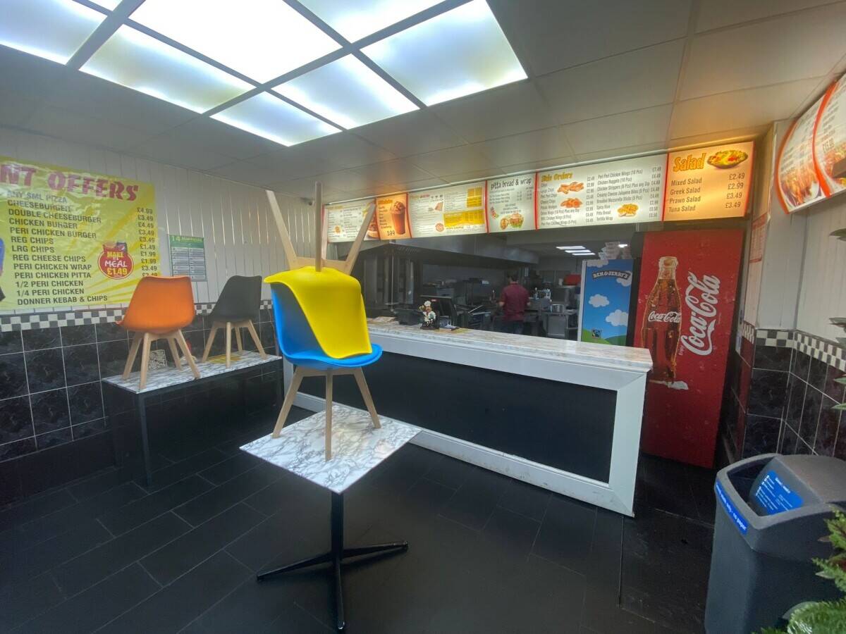 High-profit takeaway for sale in Dudley central