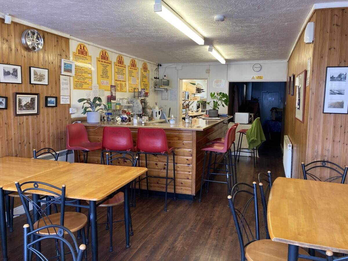 Freehold Diner with 3 bed room flat in Cleethorpes