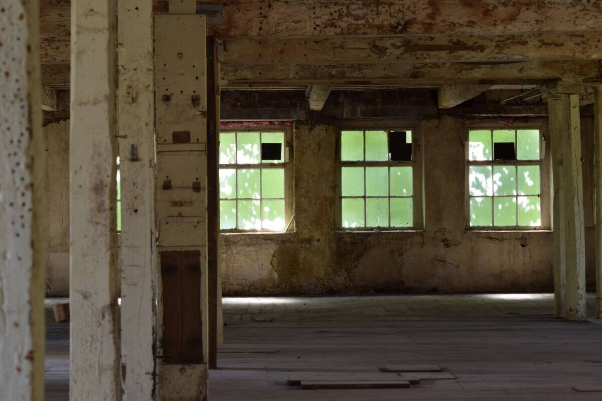 Hotel / Potential Residential Development Opportunity Photo 3