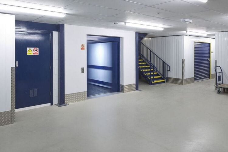 Storage Pods With Income - Rochdale Photo 3