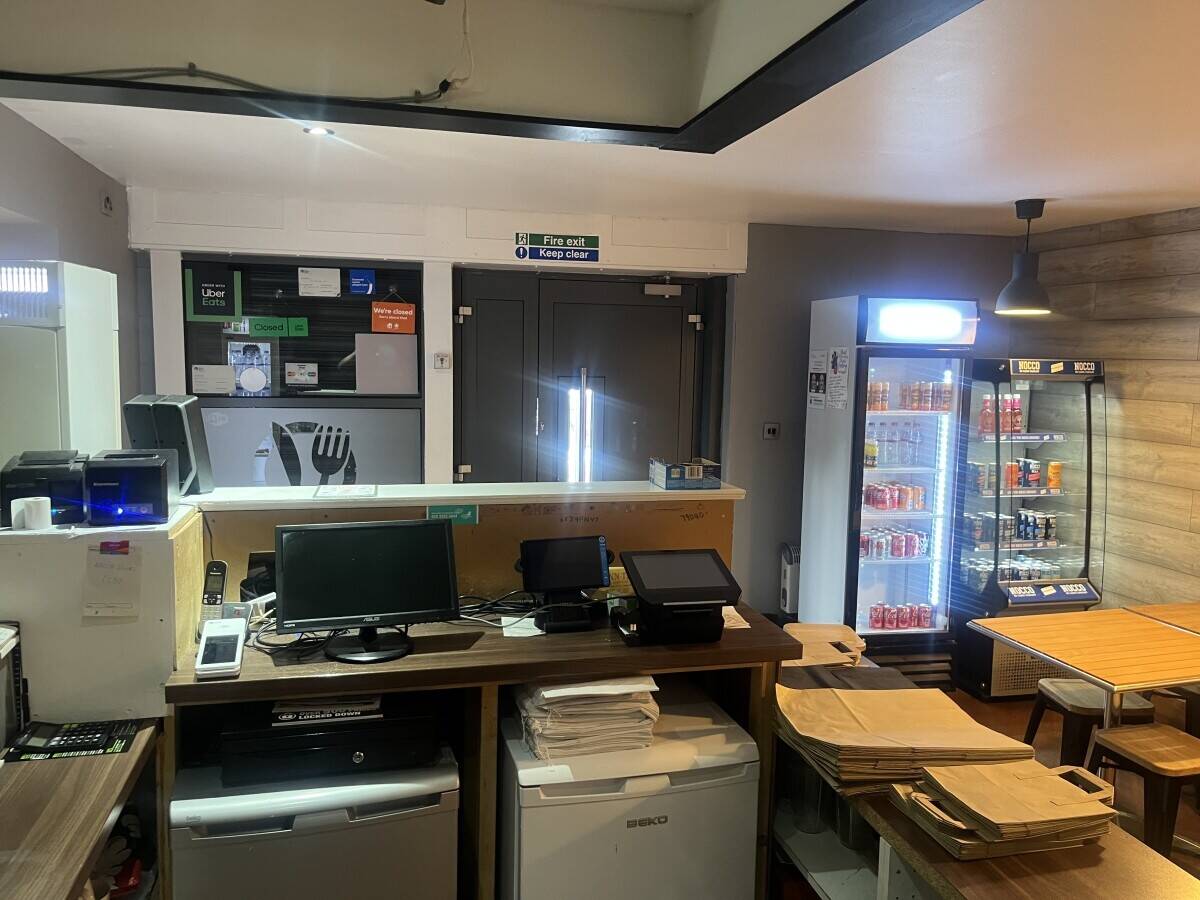 Healthy eating cafe for sale Photo 3