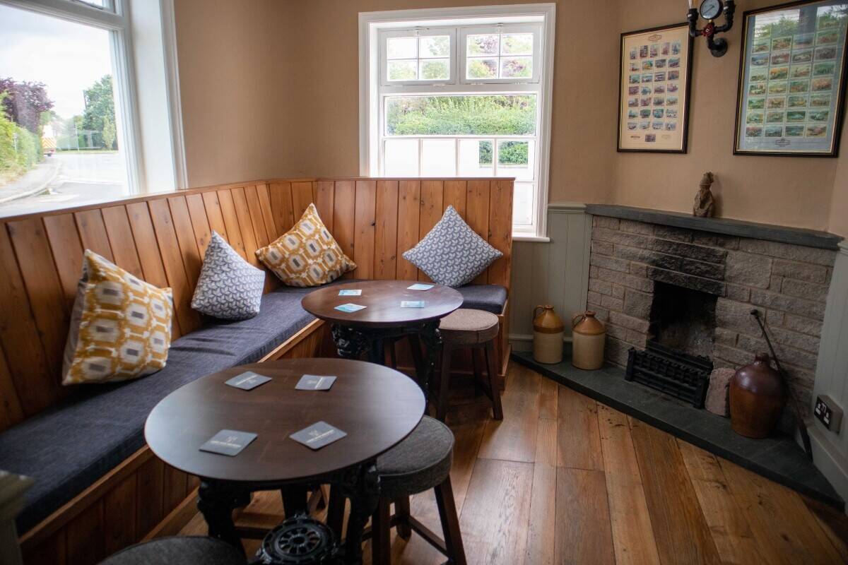 KENT - EXTENSIVELY RENOVATED PUBLIC HOUSE WITH PLANNING PERMISSION FOR SALE